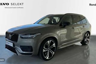 Volvo XC 90 Recharge R-Design, Recharge T8 eAWD plug-in hybrid (stock), 7 Asientos - Foto 1