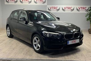 BMW Serie 1 116d 5p - Foto 1