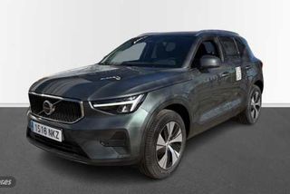 Volvo XC40 Core, B3 Mild hybrid, Gasolina - Foto 1