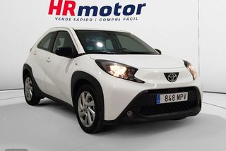 Toyota Aygo X Cross 1.0 Play - Foto 1
