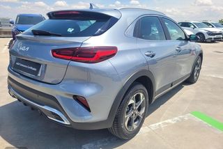 Kia XCeed 1.5 MHEV Drive 140CV DCT - Foto 1