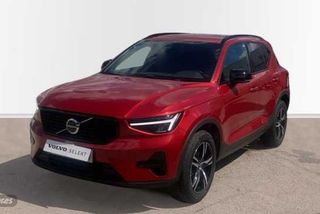 Volvo XC40 todoterreno 2.0 B3 PLUS DARK AUTO 163 5P - Foto 1
