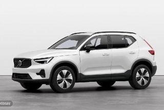 Volvo XC40 XC40 Recharge Plus T4 plug-in hybrid Phev - Foto 1