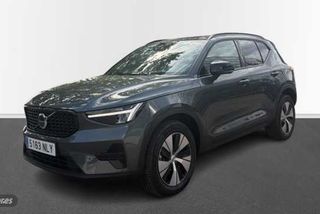 Volvo XC40 XC40 Plus, B3 Mild hybrid, Gasolina, Dark - Foto 1