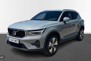 Volvo XC40 Core, B3 Mild hybrid, Gasolina - Foto 1