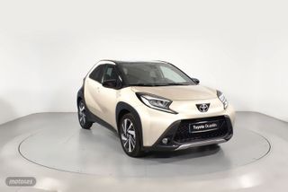 Toyota Aygo X Cross 1.0 VVT-I CHIC 5P - Foto 1