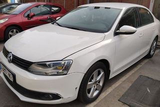 Volkswagen Jetta Advance 1.6 TDI 105 CV BlueMotion Technology - Foto 1