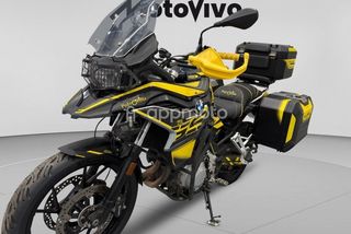 BMW F 750  - Foto 1