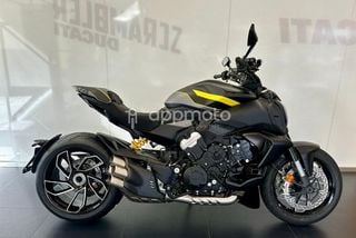 Ducati Diavel V4  - Foto 1