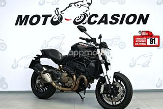 Ducati Monster 821  - Foto 1