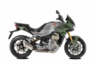 Moto Guzzi V100 Mandello  - Foto 1