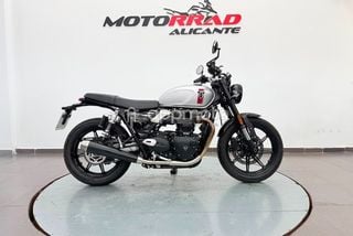 Triumph Speed Twin 900  - Foto 1