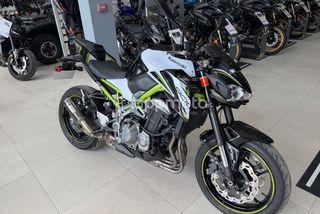 Kawasaki Z900  - Foto 1