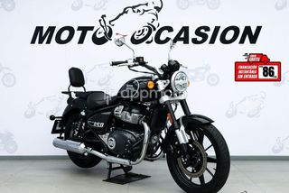 Royal Enfield Super Meteor 650 - Foto 1