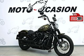 Harley Davidson Street Bob  - Foto 1