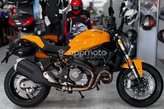 Ducati Monster 821  - Foto 1
