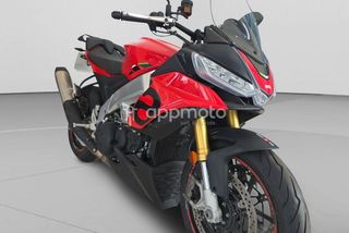 Aprilia Tuono V4 1100 - Foto 1