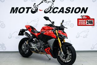 Ducati Streetfighter V2  - Foto 1