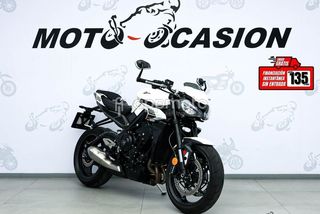 Triumph Street Triple 765  - Foto 1