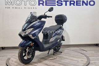 Suzuki Burgman Street 125  - Foto 1