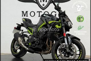 Kawasaki Z900  - Foto 1
