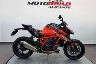 KTM 1290 Super Duke R  - Foto 1