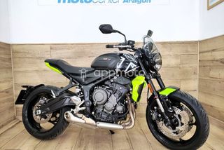 Triumph Trident 660  - Foto 1