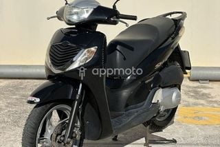 Honda Scoopy 125 (Sh125) - Foto 1