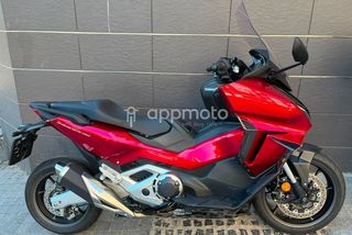 Honda Forza 750  - Foto 1