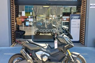 Honda X-Adv (Adv750) - Foto 1