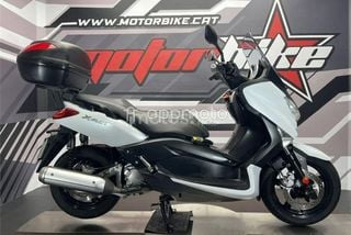 Yamaha X-Max 250  - Foto 1