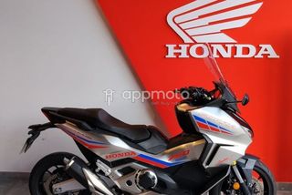 Honda Forza 750  - Foto 1