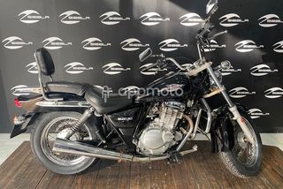 Suzuki Marauder  - Foto 1