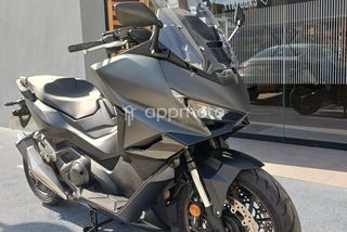 Honda Forza 750  - Foto 1
