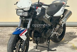 BMW F  - Foto 1