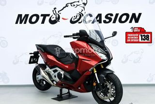Honda Forza 750  - Foto 1