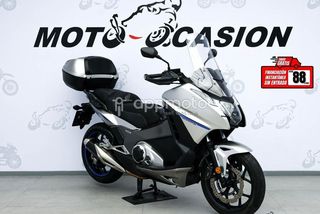 Honda Integra A 750) - Foto 1