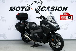 Honda Integra A 750) - Foto 1