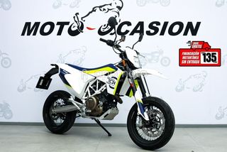 Husqvarna 701 Supermoto  - Foto 1