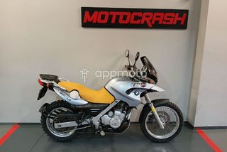 BMW F  - Foto 1
