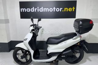 Peugeot Tweet 125  - Foto 1