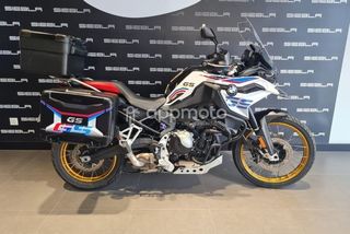 BMW F 850  - Foto 1