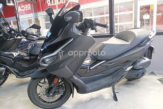 Honda Forza 125  - Foto 1