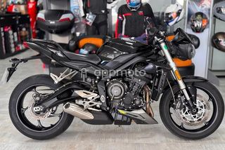 Triumph Street Triple  - Foto 1