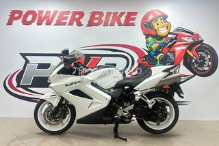 Honda Vfr800f  - Foto 1