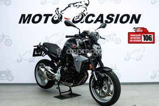BMW F 900 R  - Foto 1