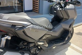 Honda Adv350  - Foto 1