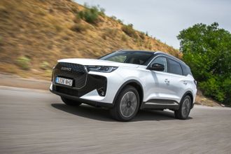 Foto 1 - EBRO s700 PHEV Luxury (Bitono Blanco + Negro)