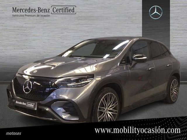 Mercedes EQE